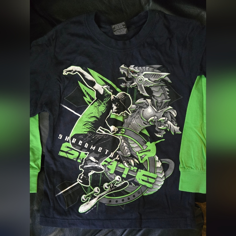 GWP Sport Shredmetal Skateboard Cool Long Sleeve Tee SzM - Picture 2 of 6